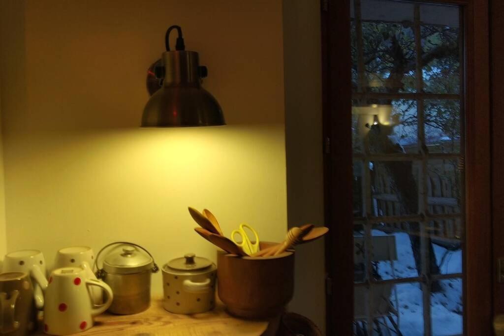 Chaleureux Petit Appartement De 4 Couchages Saint-Étienne-de-Tinée 外观 照片